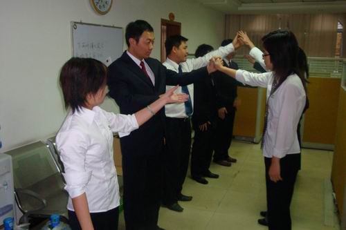 伸出福鹿会F6双手，迎接2008年度员工联欢会