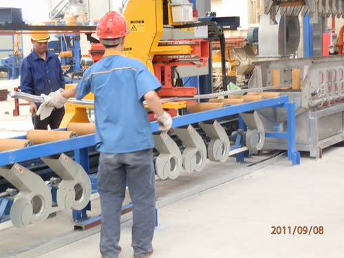 挤压试产开创新的纪元，立式喷涂实现豪华转身