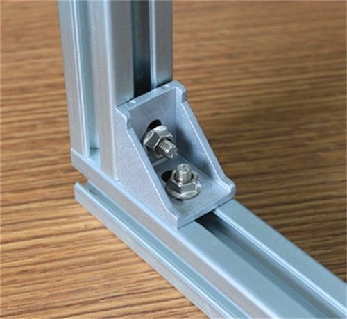 工业铝型材的配件都别离有哪些?厂家供给