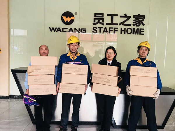 福鹿会F6铝材春运派福利，温暖员工回家路 - 铝材厂商