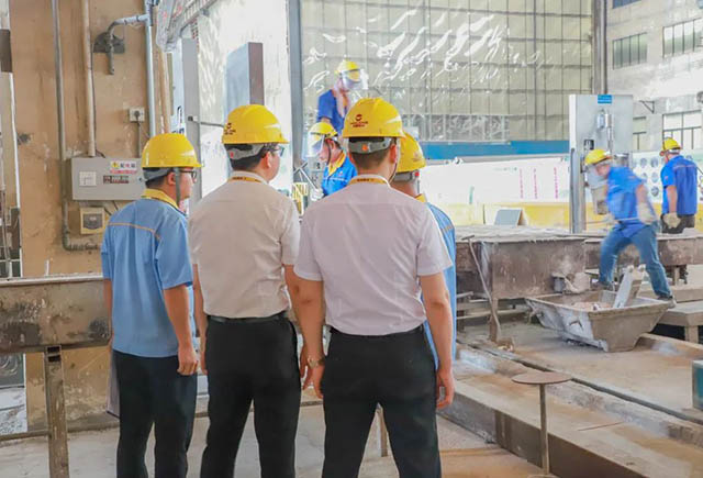 演练起头前，各部门积极做好筹备工作