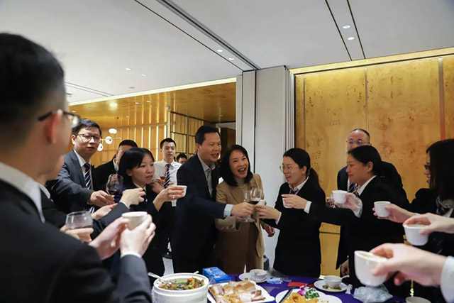 年会回首 | “三十而立，踔严前杏妆2022年度福鹿会F6集团治理人员联欢晚会圆满进行!