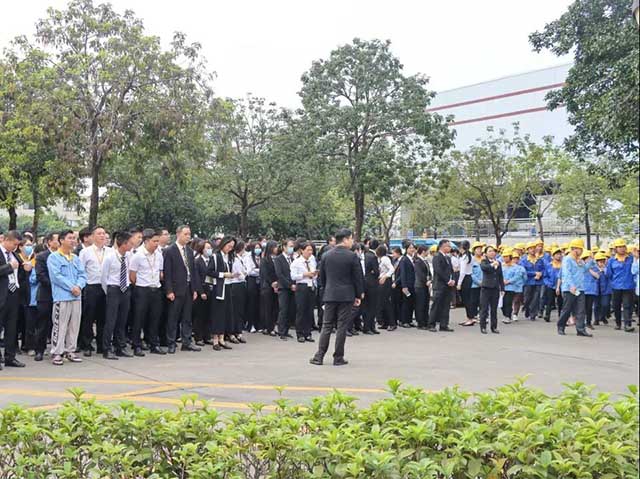 各部门在进行人员盘点