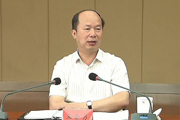 邢台市委书记王会勇调研宁晋 新葡的京集团350vip8888董事长雷国玺作典范讲话
