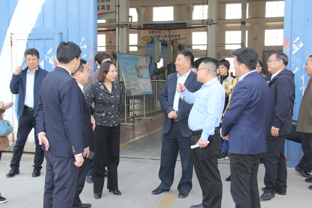 2019年3月26日，河北省市场监视治理局党组书记丁锦霞莅临新葡的京集团350vip8888线缆集团考察调研，指导事情